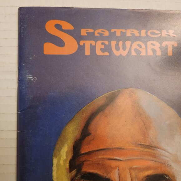 Patrick Stewart: The Unauthorized Biography #1A (1992) Celebrity Books, Herrera - Picture 3 of 14